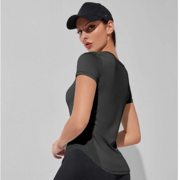 SHEIN Running Breathable Softness Sports Tee - Picture 3 of 3